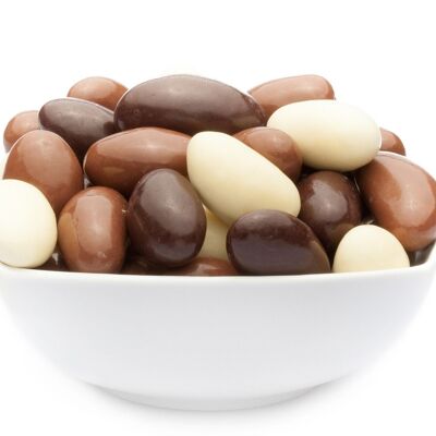 Triple Choco Brazil Nuts. VPE mit 1 Stk. u. 3000g Inhalt je