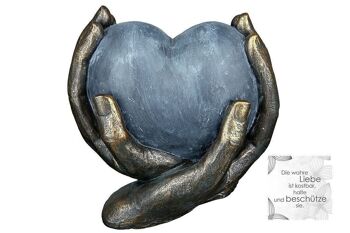Sculpture "Coeur dans les mains"Poly 51 1