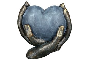 Sculpture "Coeur dans les mains"Poly 51 3
