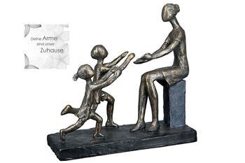 Poly sculpture "Dans mes bras"530 1