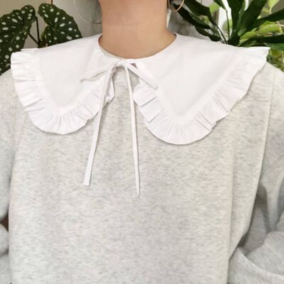 White Cotton Removable Frill collar