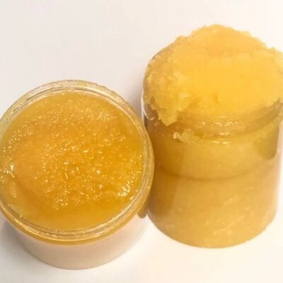 Scented Body Scrub With Vitamin E - Cocoa Butter