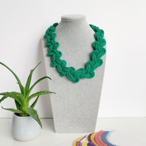 The Lily Necklace in Emerald Green