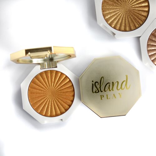 GOLDEN - Sun Kissed Illuminating Highlighter