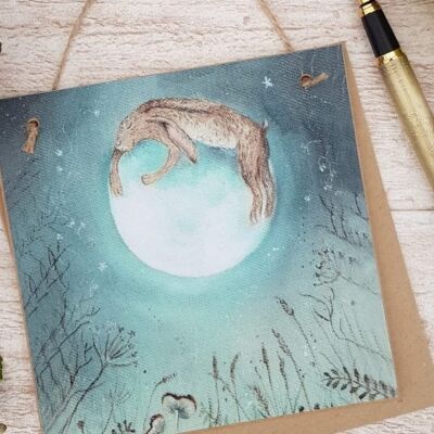 Carte en bois étreignant la lune pour toujours