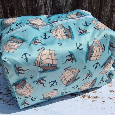 Green Bags - Wet Bags, Dry Bags, Nappy Pods Oh My! Reusable Gift Bags. - Yo Ho Ho & A Babies Bum