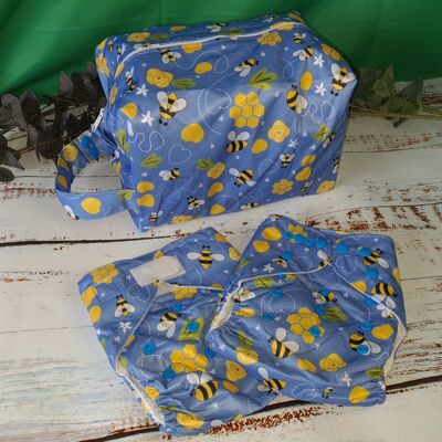 Green Bags - Wet Bags, Dry Bags, Nappy Pods Oh My! Reusable Gift Bags. - Busy Bees
