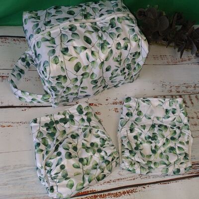 Green Bags - Wet Bags, Dry Bags, Nappy Pods Oh My! Reusable Gift Bags. - Leaf It Out