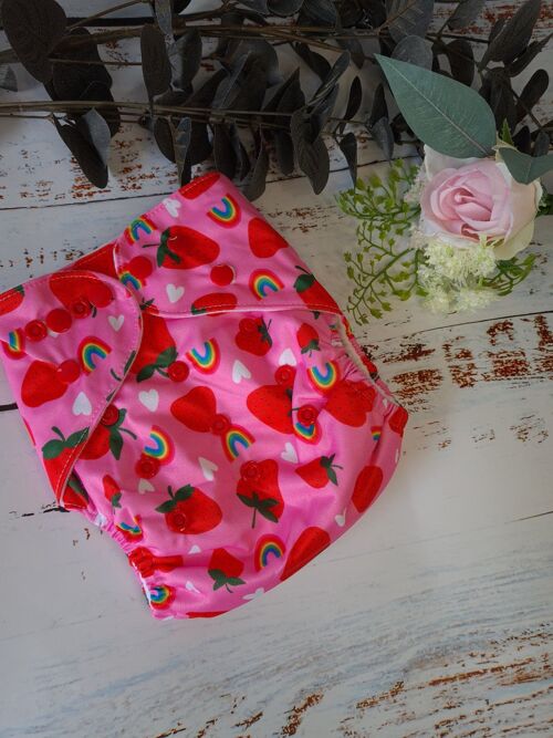 Tandem Cloth Pocket Nappy with Hemp/Organic Cotton Inserts - Strawberry Fields - Poppers