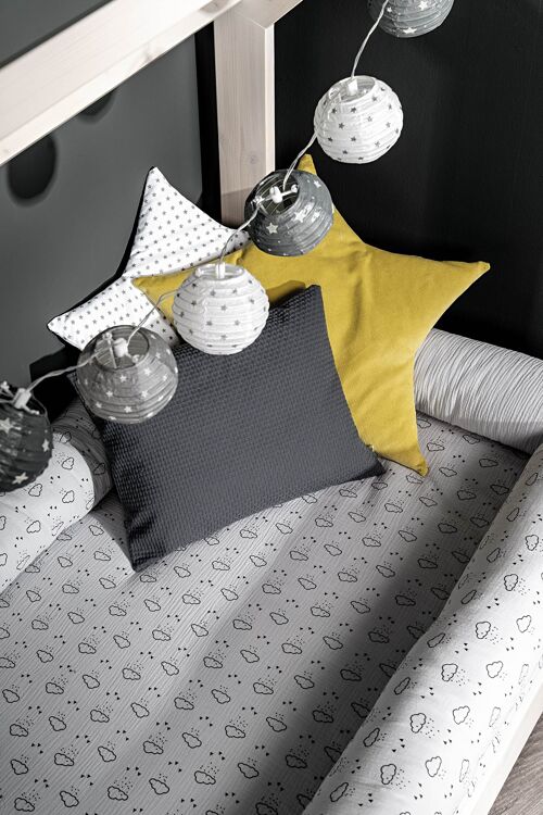 Star Pillow - Solid colour YELLOW