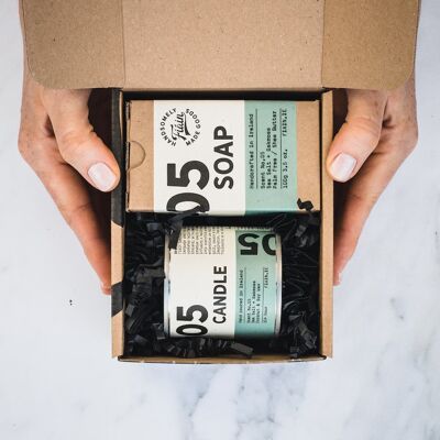 Candle & Soap Gift Set | Mini Oakmoss