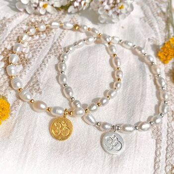 Bracelet de perles d'eau douce avec Om en argent plaqué or - Taille standard 3