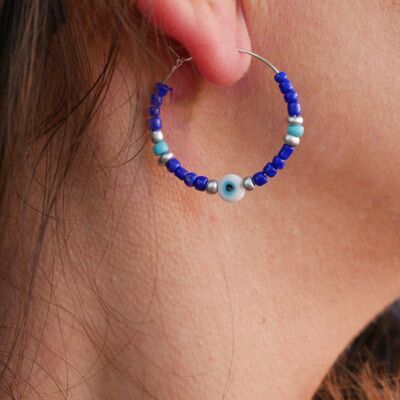 Boucles d'oreilles créoles en perles et Oeil Nazar Boncuk - Bleu et argenté