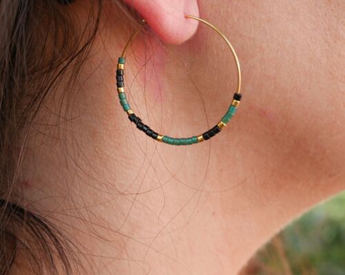 Boucles d'oreilles créoles dorées en perles Miyuki - Vert et noir