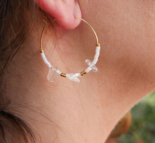Boucles d'oreilles créoles en perles Miyuki et Cristal de roche - Blanc