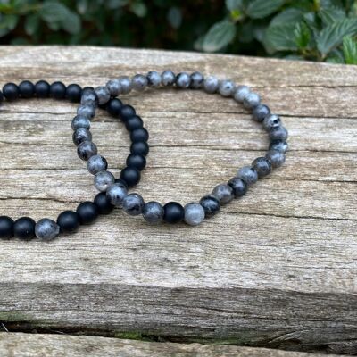 Elastic distance and couple bracelets in black Agate and Labradorite