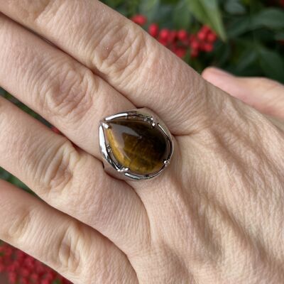 Adjustable ring in natural Tiger Eye cabochon drop shape