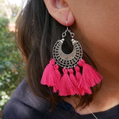 Oriental bohemian earrings in silver lace and pompoms - Fuchsia