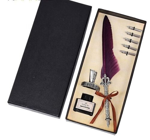 Pen set with burgundy feather and various accessories.  Package size: 11x28x4cm  Height of pen: 26cm MB-240A