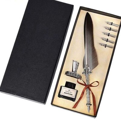 Pen set with gray feather and various accessories.  Package size: 11x28x4cm  Height of pen: 26cm MB-240B