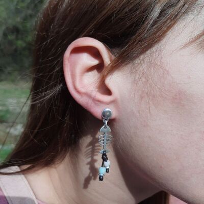 Fish earrings with crystals