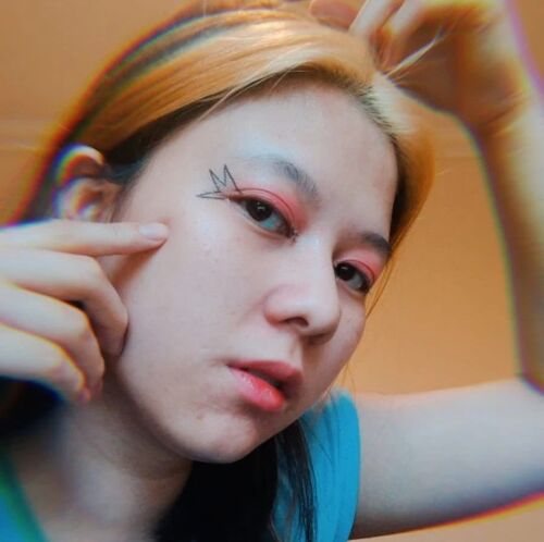 Star eyeliner temporary tattoo (semi permanent makeup, fake tattoo)