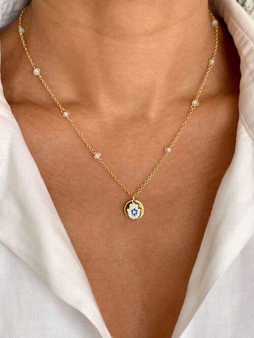 Small Hamsa Pendant Chain Necklace