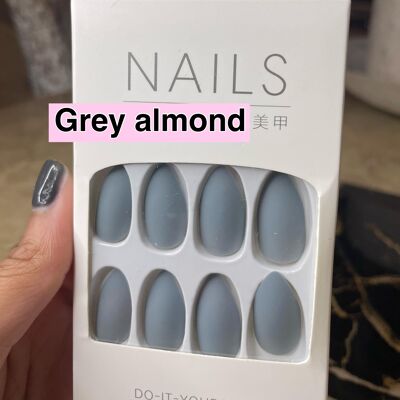Lux Beauty Nails Grey Almond Style (SOLO 1 IN STOCK!)
