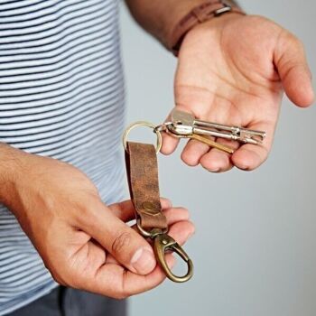 Porte-clés en cuir de buffle avec crochet 5