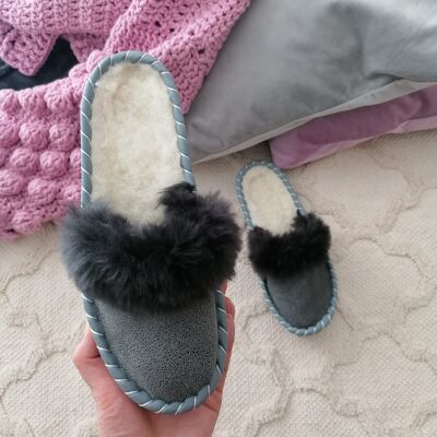 Luna Sheepskin Slippers