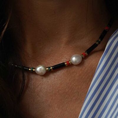 Three-pearl semi-precious stone steel necklace