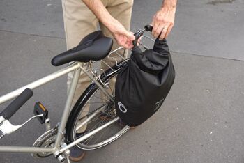 Sacoche sécurisée 15L pour vélo LOXI 7