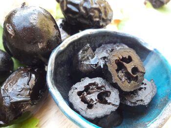 Noix Vertes Confites ( Pickled Walnuts )- ENTIERES 200g/70g 2