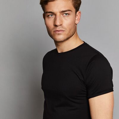 Black t-shirt