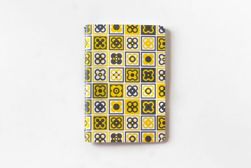 Notebook A6 / Flor de Barcelona  / black yellow