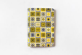 Cahier A6 / Flor de Barcelona / noir jaune 1