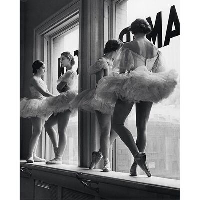 Time Life (Ballerinas in Window) , 40 x 50cm , PPR43062