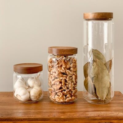 glass-pantry-jars-with-wooden-acacia-lids-3-sizes-2 - Medium - 800ml