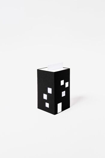 Bloc-notes noir en forme d'immeuble 2