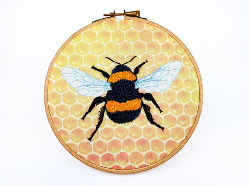 Bumblebee Thread Painting Embroidery Pattern Fabric Pack