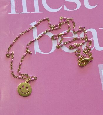 Collier chaîne boule rose smiley 1