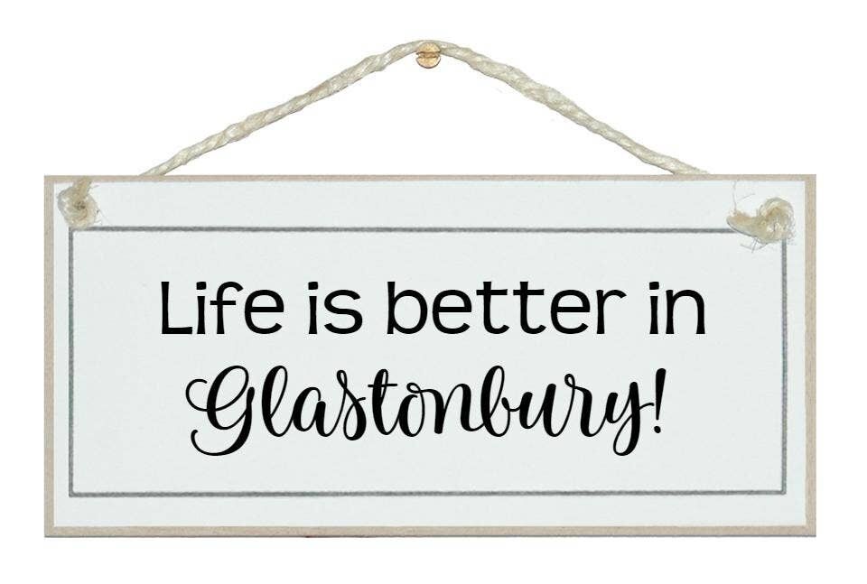 A medida La vida es mejor en...varios estilos Letreros a medida | Fuentes modernas sutiles