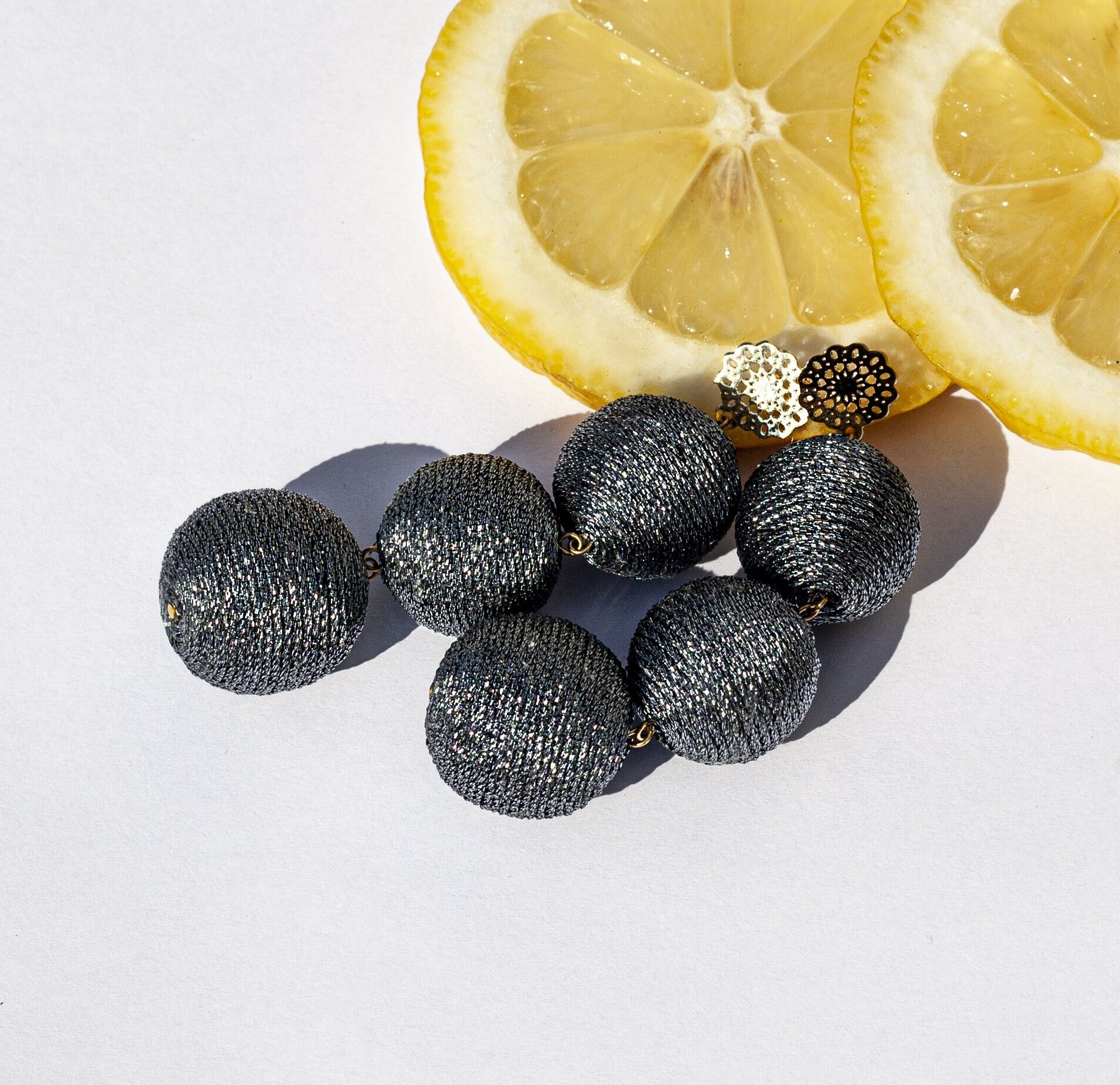 Orecchini Maxi Lolita Chiusura o Spilla - Esclusivo Grigio