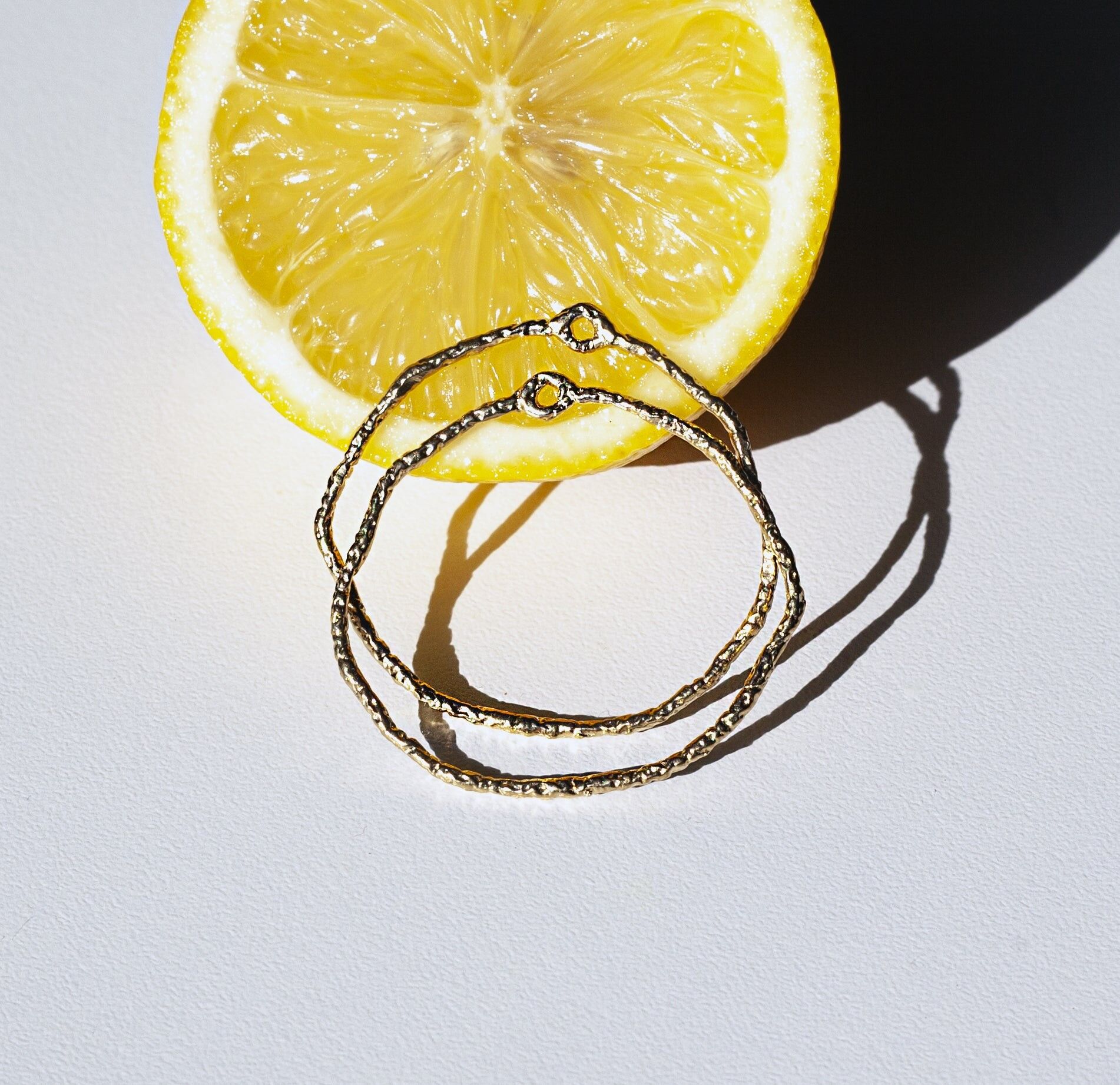 Orecchini a cerchio Maxi Linda - Nudo