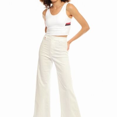 Wide cropped fauve white