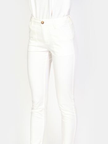 Chino sharone white 5