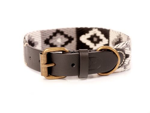 Peruvian Indian Black Collar (NEW)