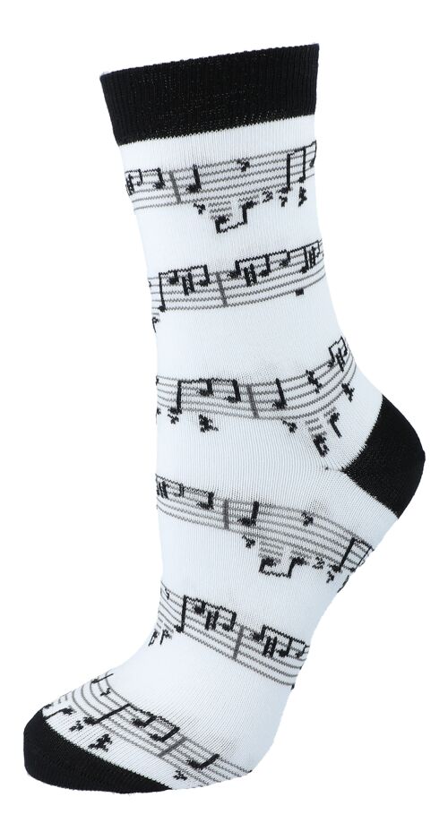 weiße Musik-Socken mit schwarzer Notenlinie