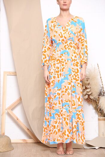 Robe longue orange à manches longues et imprimé léopard 4