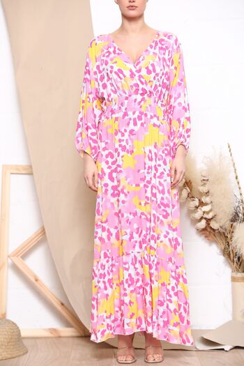 Robe longue rose à manches longues et imprimé léopard 4